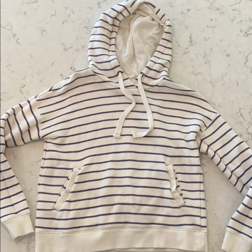 Woman’s Roxy Sweatshirt